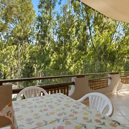 Casa Giorgina- Is Arenas Hébergement de vacances *